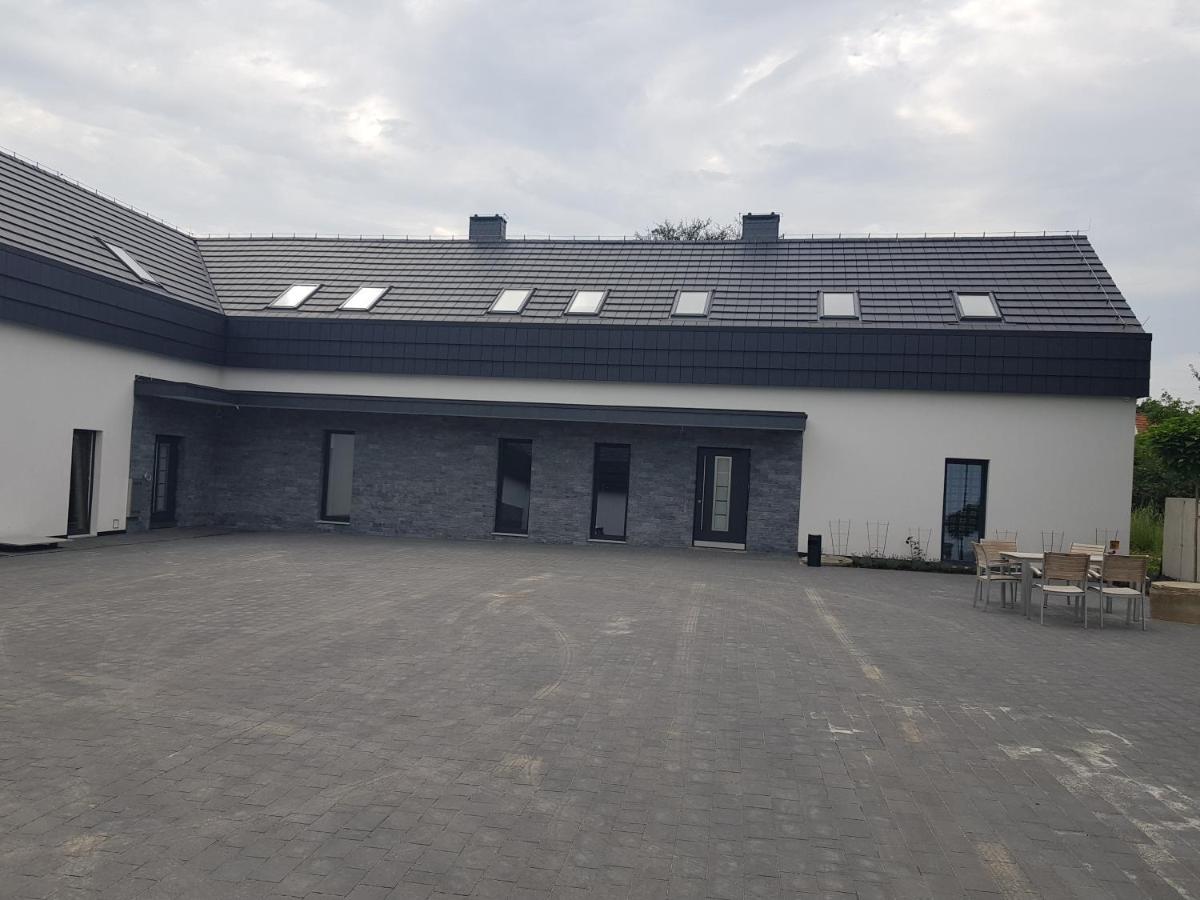 Mlynska 8 Opole-Gorki Villa Luaran gambar